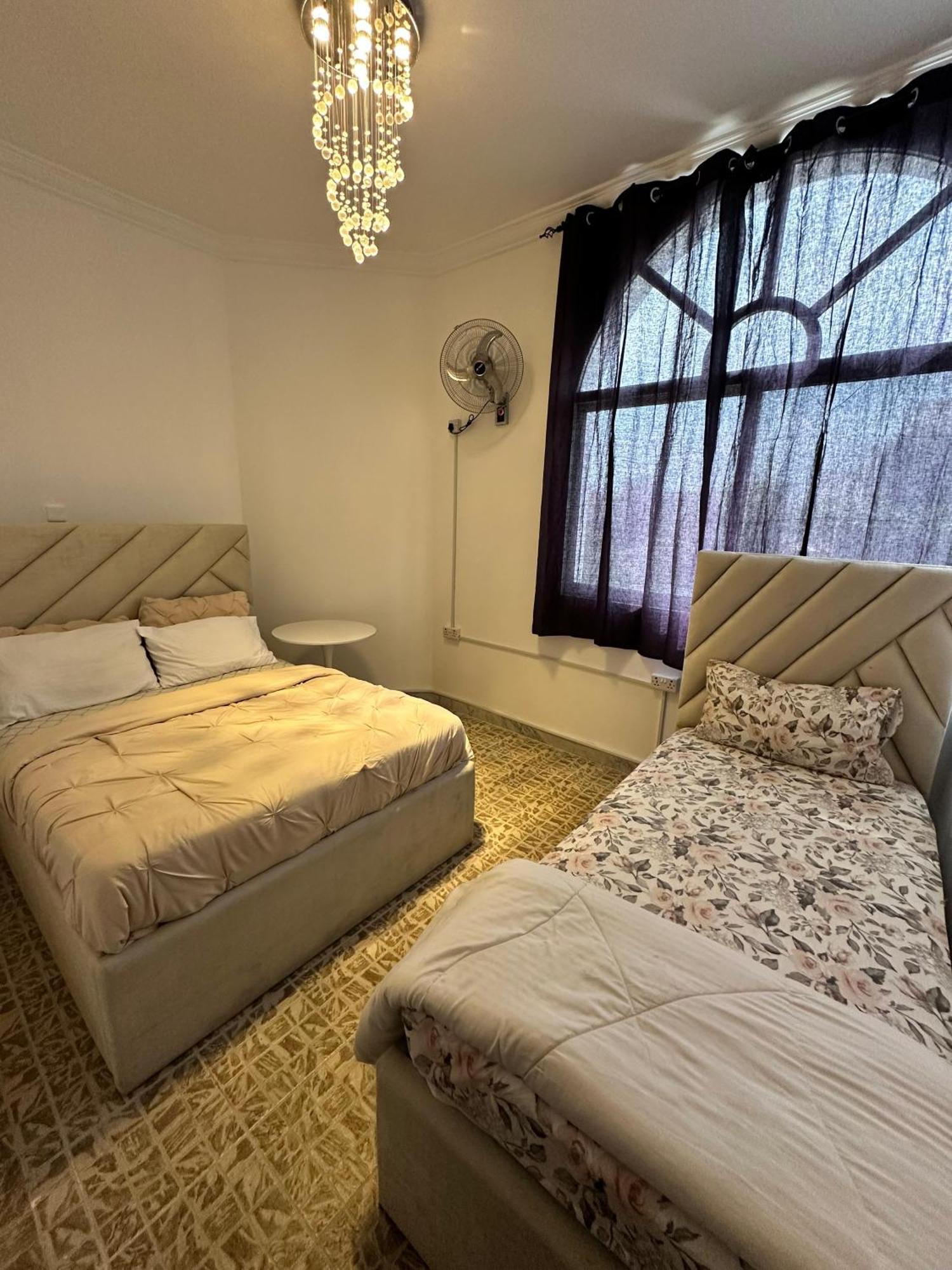 International Abu-Dhabi Hostel Villa Abu Dabi Dış mekan fotoğraf