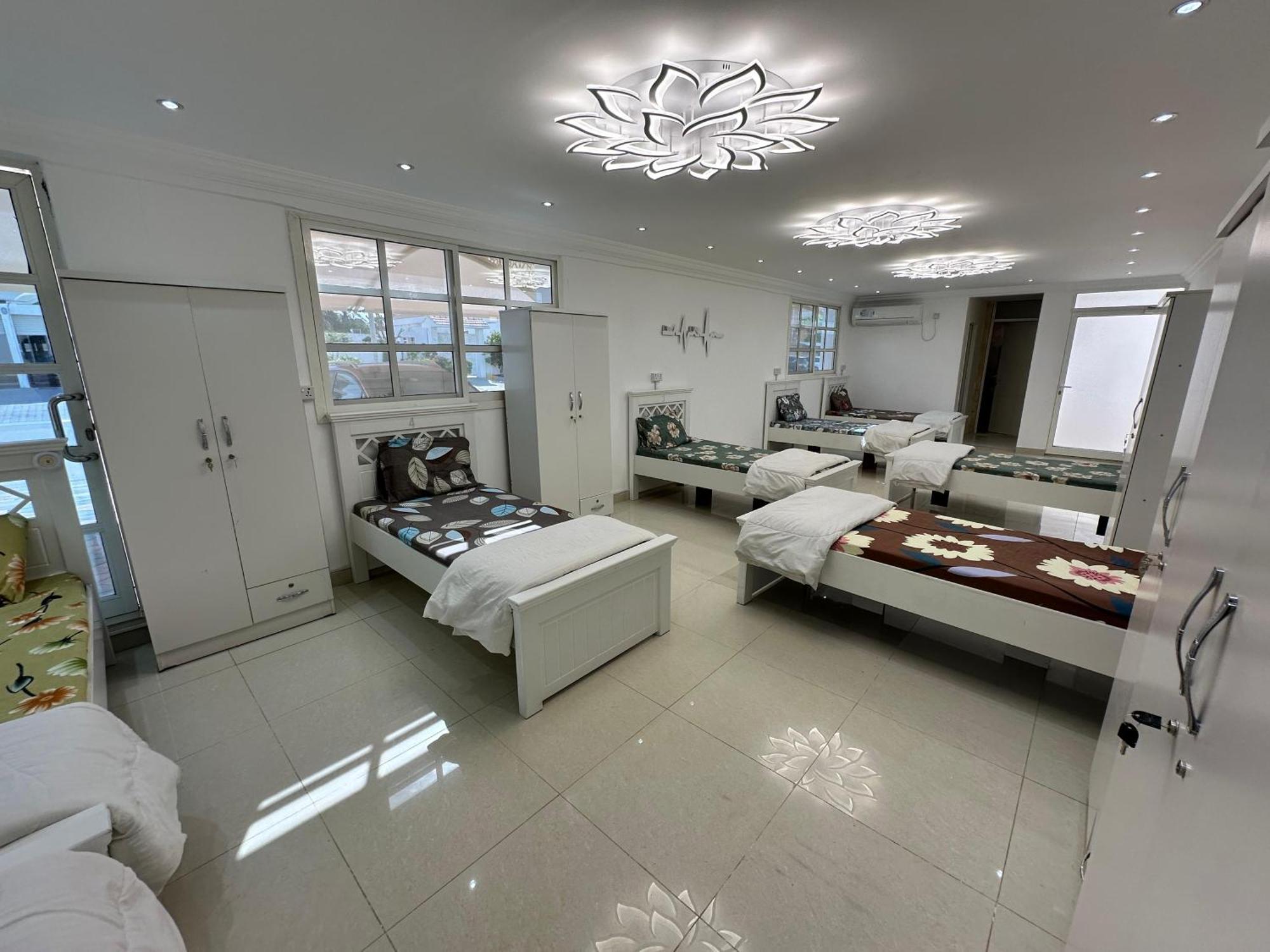 International Abu-Dhabi Hostel Villa Abu Dabi Dış mekan fotoğraf