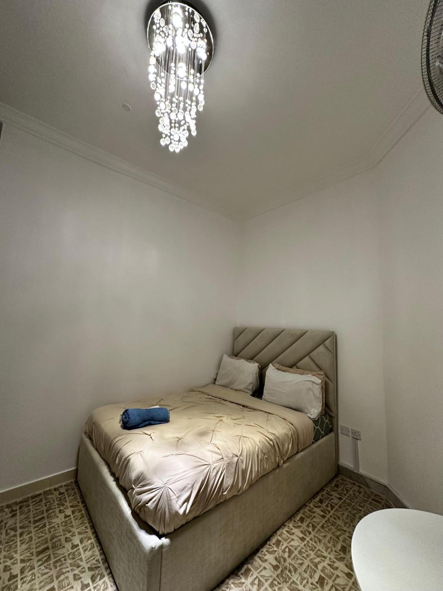 International Abu-Dhabi Hostel Villa Abu Dabi Dış mekan fotoğraf