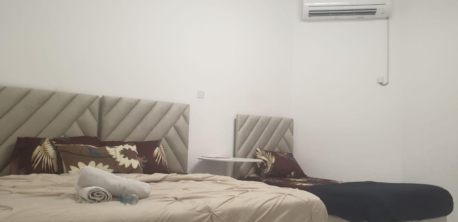 International Abu-Dhabi Hostel Villa Abu Dabi Dış mekan fotoğraf