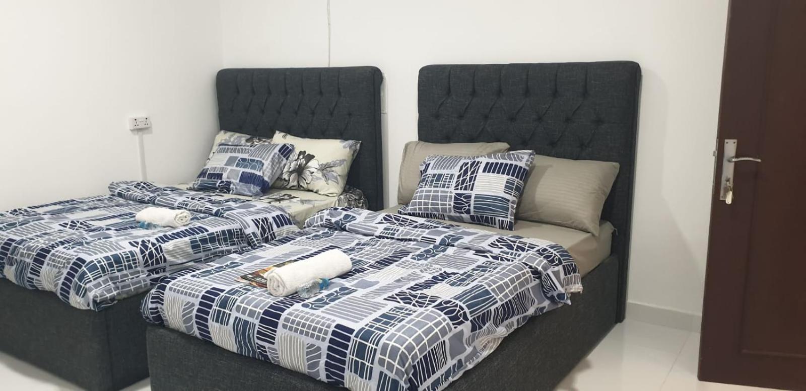 International Abu-Dhabi Hostel Villa Abu Dabi Dış mekan fotoğraf